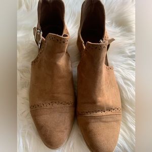 Brown ankle boot